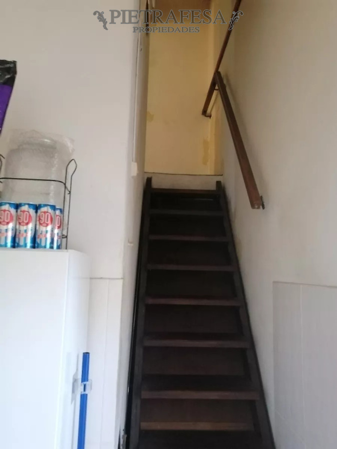 Casa ID.6275 - Casa en venta 4 dormitorios, 2 baños, fondo, piscina y cochera-19 de Abril-Prado