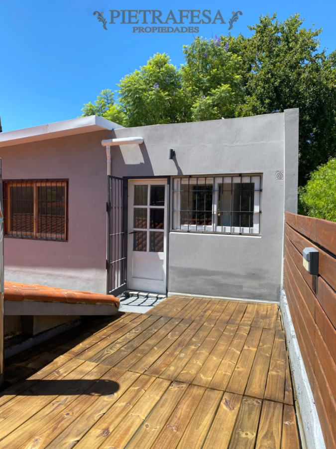 Casa ID.16238 - Apartamento 1 dormitorio con vestidor y patio en Punta Gorda
