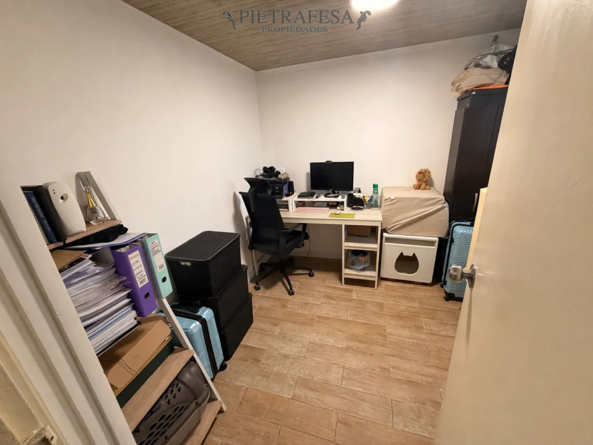 Casa ID.15660 - Casa en venta, 2 dormitorios, 1 baño, patio, garaje. La Blanqueada.