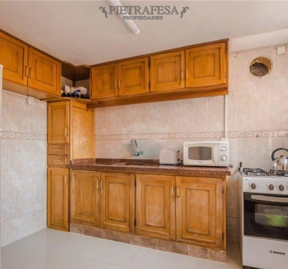 Casa ID.12608 - Casa en venta 4 dormitorios, 2 baños, garaje-Unión