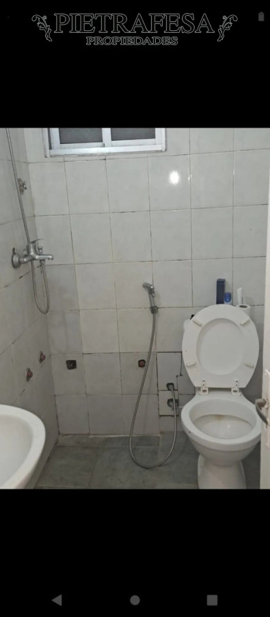 Casa ID.15076 - Casa en alquiler, 1 dormitorio, 1 baño, patio con parrillero, cochera. Solymar.