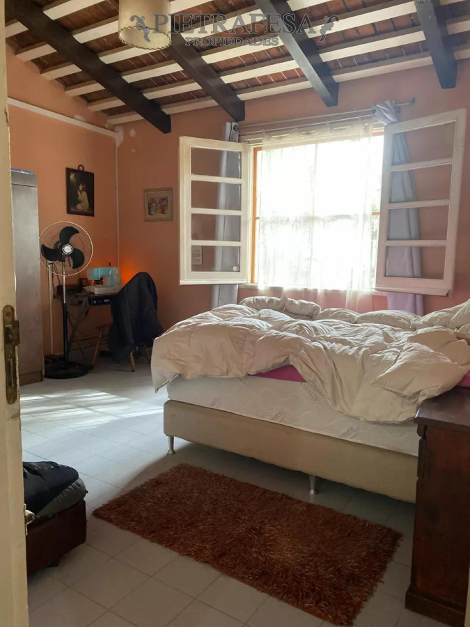 Casa ID.10541 - Casa en venta 3 dormitorios, 1 baño, patio, cochera-La Teja