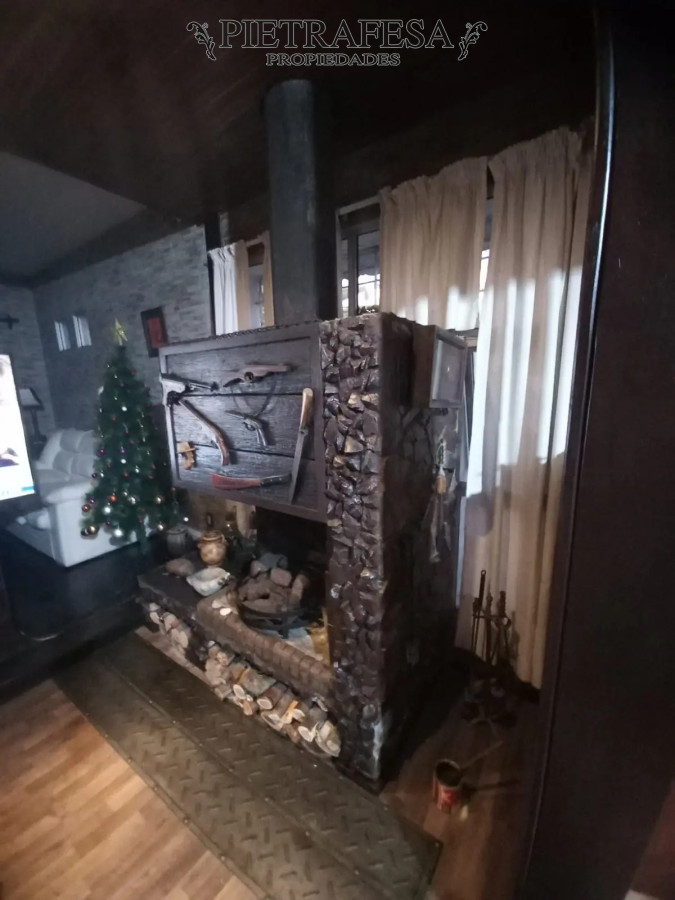 Casa ID.7331 - Casa en venta 4 dormitorios, 2 baños, fondo con barbacoa y galpón-Benito Riquet-La Teja