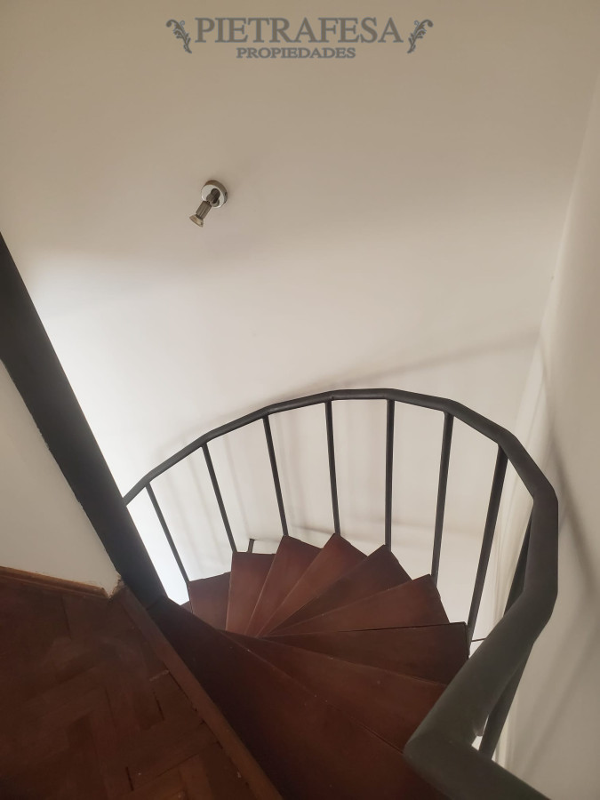 Casa ID.3342 - Casa en venta con renta 3 dormitorios 2 baños, fondo con parrillero y garaje-Costa Rica-Carrasco