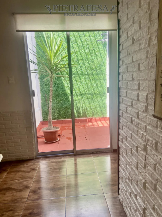 Casa ID.15033 - Casa en venta 3 dormitorios. 2 baños, patio, cochera, Tres Cruces.