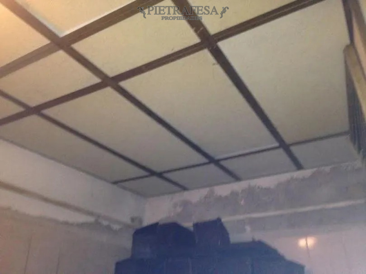 Casa ID.4307 - Casa en Venta + Comercio Rentado - 3 dormitorios - 2 baños - garaje - Aires Puros