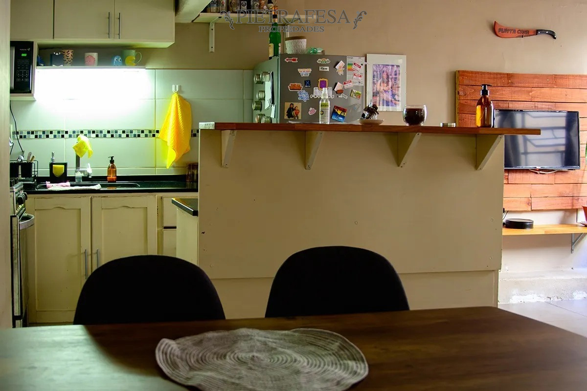 Casa ID.4741 - Casa en venta 2 dormitorios, 1 baño y patio con parrillero- Ciudad De Bahía Blanca- Parque Batlle