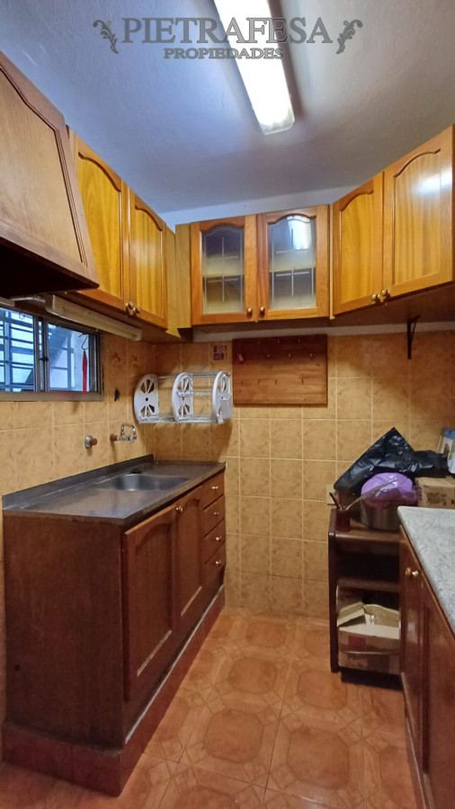 Casa ID.13946 - Casa en venta 1 dormitorio, 1 baño, azotea-La Teja
