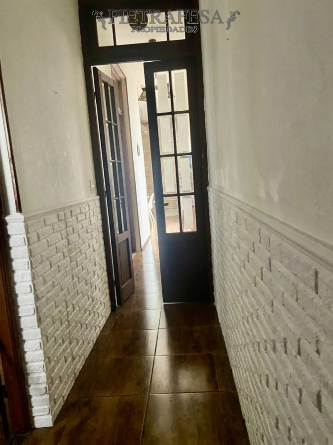 Casa ID.15033 - Casa en venta 3 dormitorios. 2 baños, patio, cochera, Tres Cruces.