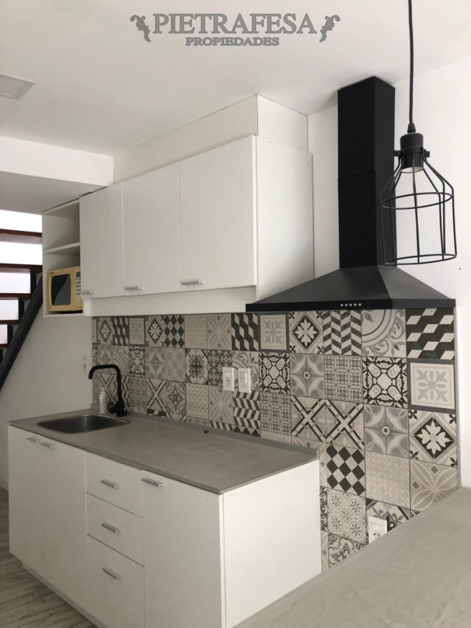 Casa ID.16238 - Apartamento 1 dormitorio con vestidor y patio en Punta Gorda