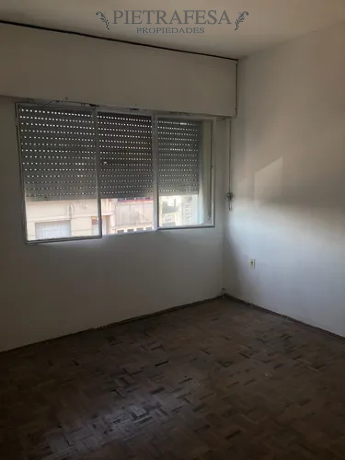 Casa ID.14320 - Casa en venta, 3 dormitorios, 2 baños. Dos plantas. Brazo Oriental.