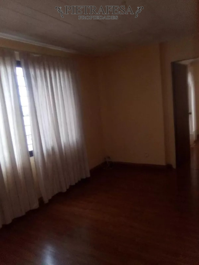 Casa ID.10325 - Casa en venta 3 dormitorios,1 baño, cochera-Malvin