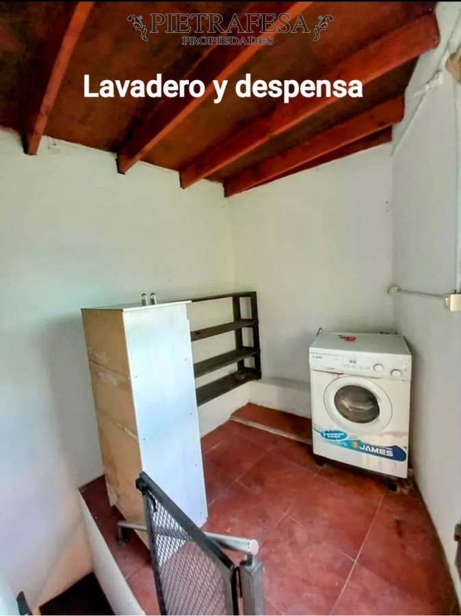 Casa ID.11878 - Casa en venta con renta, 2 dormitorios, terraza con parrillero-Unión