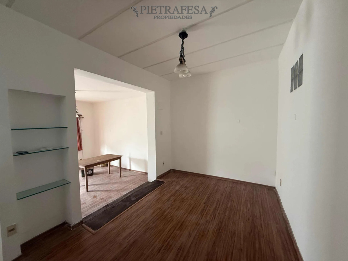 Casa ID.15153 - Casa en venta, 1 dormitorio, 1 baño. Prado.