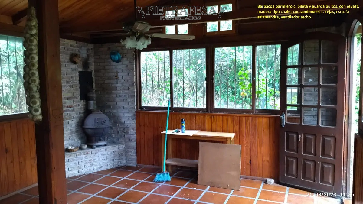 Casa ID.11507 - Casa en venta 3 dormitorios, 2 baños, barbacoa, cochera-Aires Puros