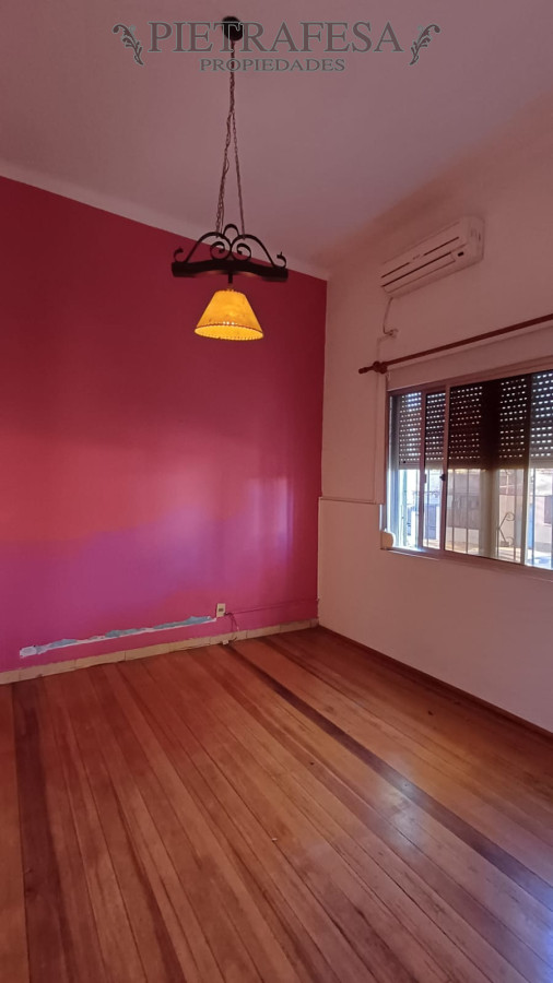 Casa ID.13946 - Casa en venta 1 dormitorio, 1 baño, azotea-La Teja