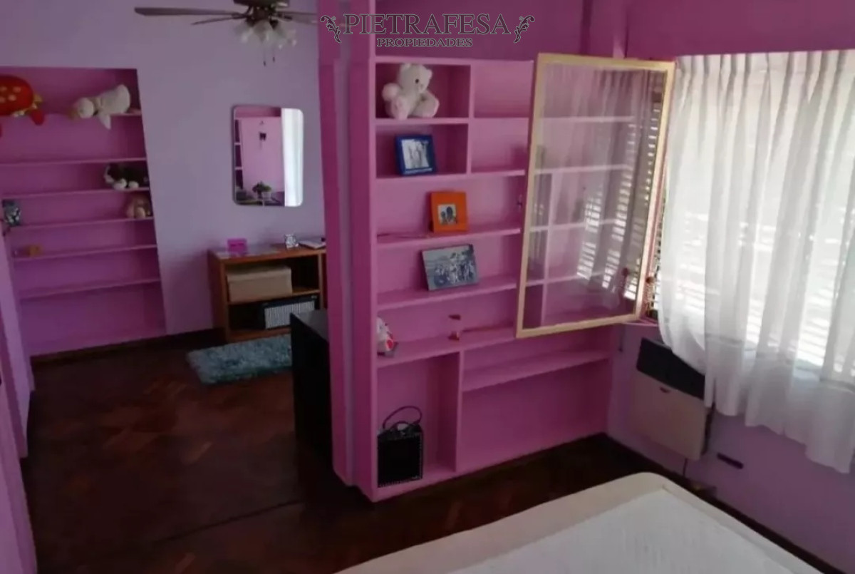 Casa ID.8809 - Casa en venta, 4 dormitorios, 3 baños, patio, barbacoa, garaje, Ramón y Cajal, La Blanqueada.