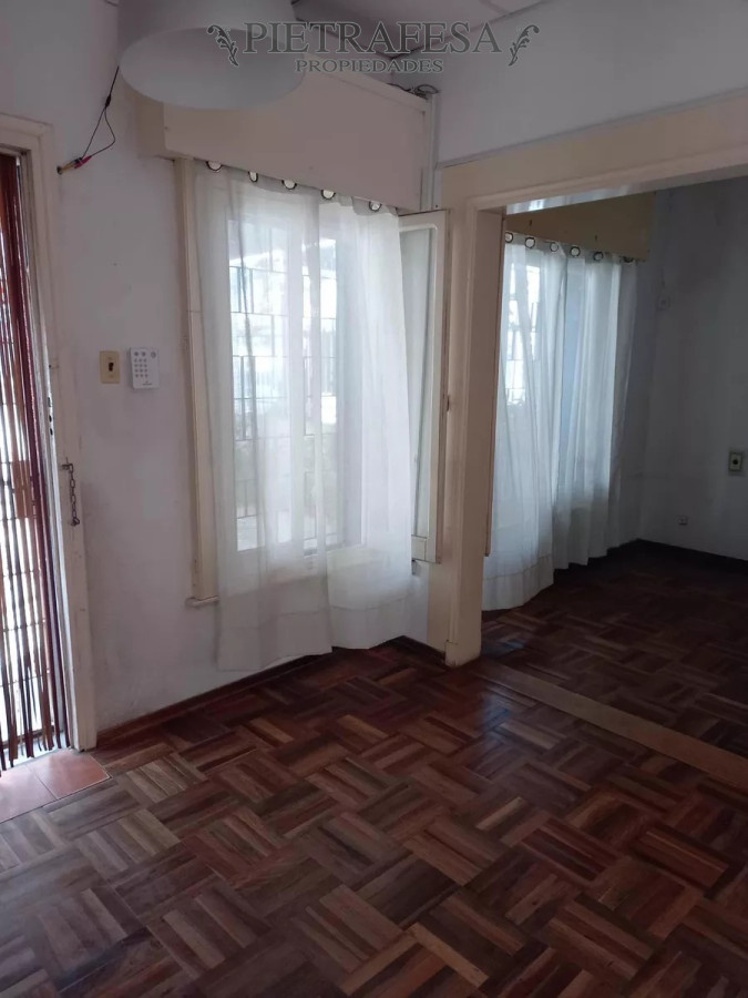 Casa ID.12778 - Casa en venta 1 dormitorio, patio, cochera-Piedras Blancas