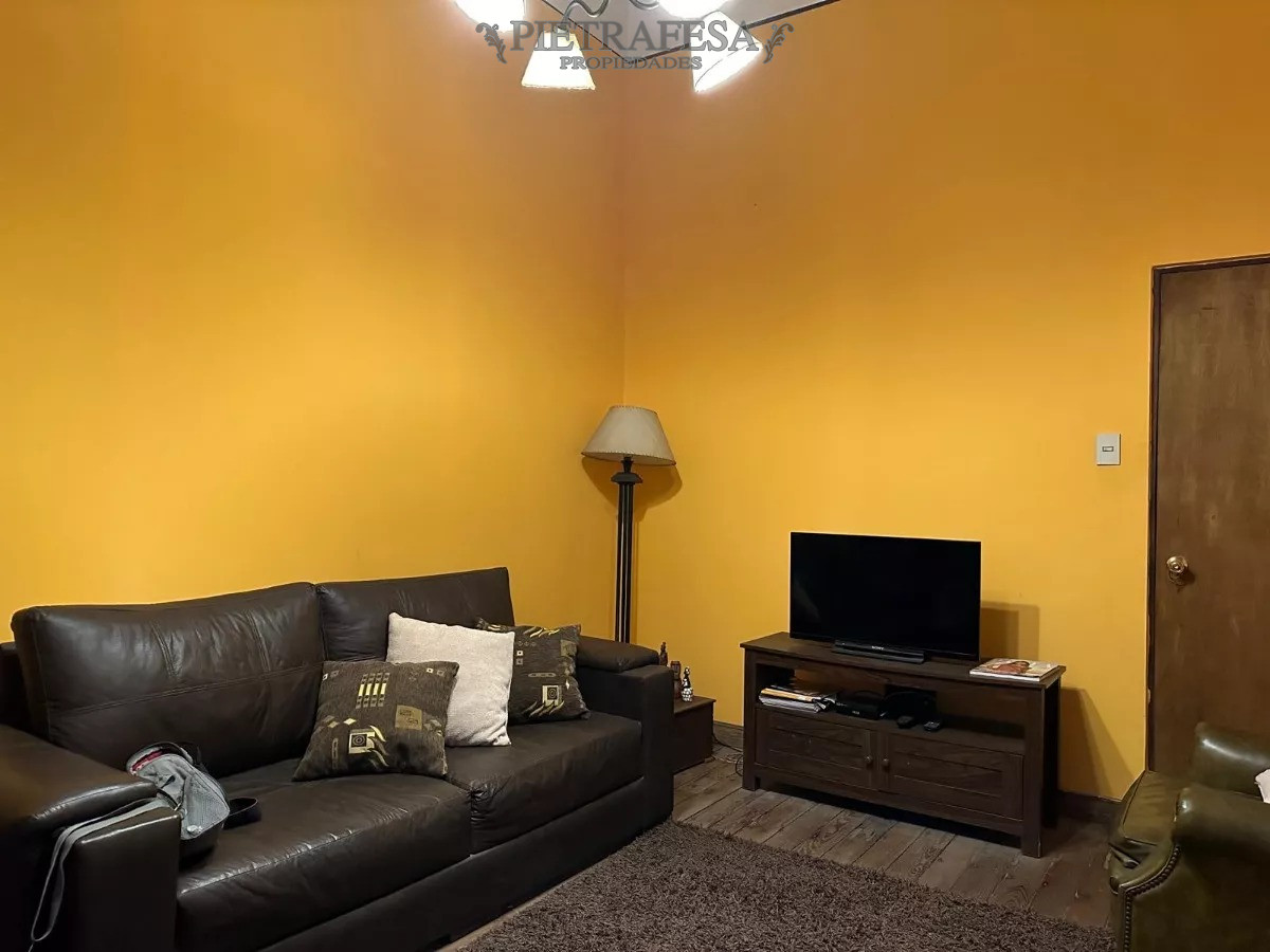 Casa ID.12993 - Casa en venta 5 dorm, 2 baños, patio- Villa Muñoz