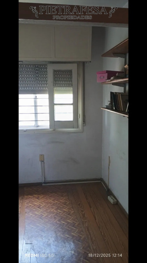 Casa ID.15017 - Casa en venta, 3 dormitorios, 1 baño, patio con parrillero. La Blanqueada.