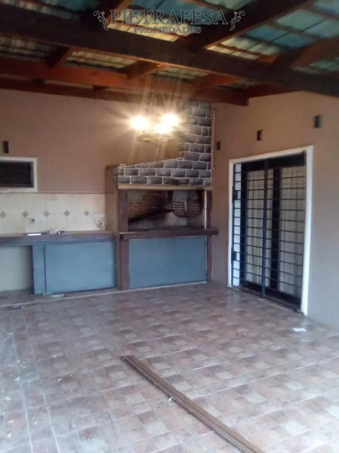 Casa ID.10325 - Casa en venta 3 dormitorios,1 baño, cochera-Malvin