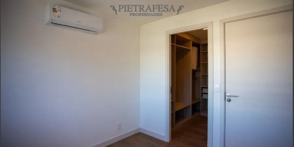 Casa ID.16424 - Casa en venta - 2 dormitorios - 1 baño - Cochera 