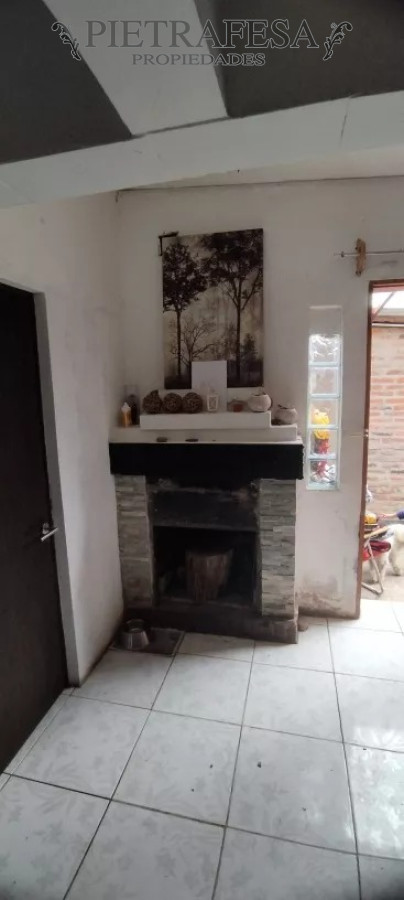 Casa ID.10685 - 2 casas en venta, 6 dormitorios, 2 baños, cochera-Belvedere 