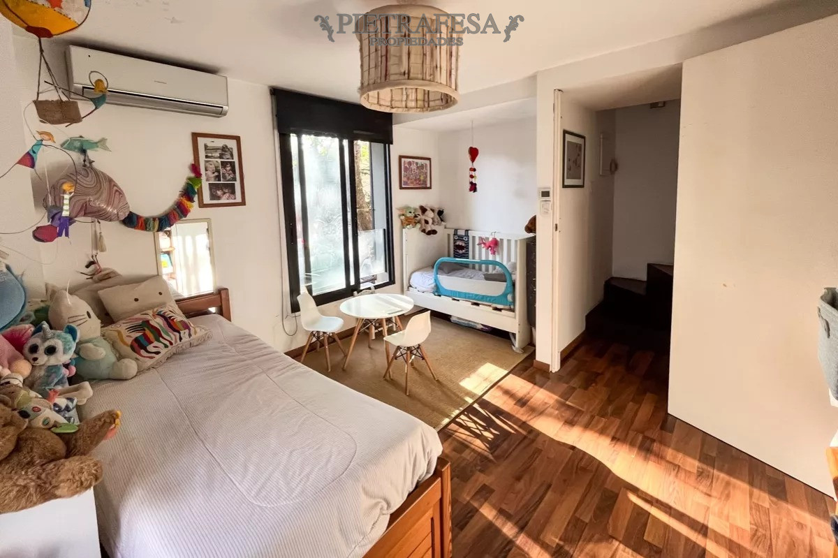 Casa ID.7855 - Casa en venta 3 dormitorios, 2 baños, terraza-Dr. Joaquín Requena-, Parque Rodó