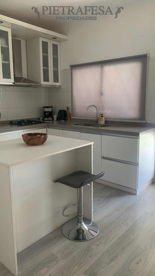 Casa ID.13503 - Casa en venta 1 dormitorios, 2 baños, patio, cochera- Maroñas 