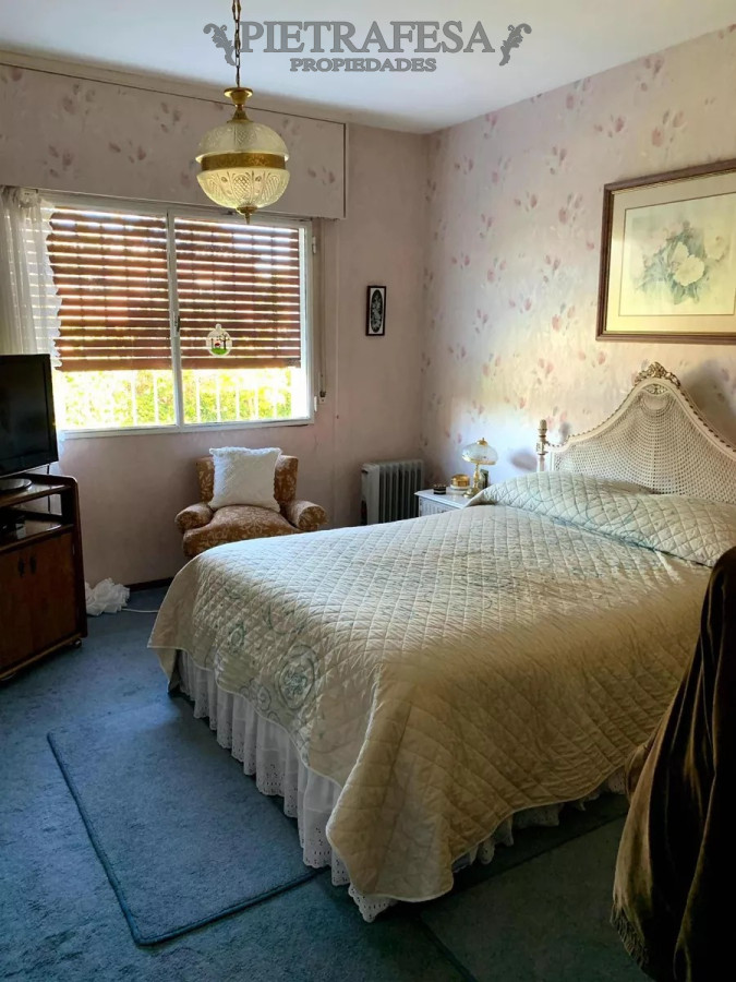 Casa ID.12546 - Gran casa en venta 3 dormitorios, piscina, barbacoa-Carrasco Norte