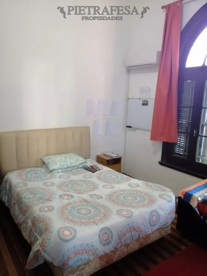 Casa ID.6275 - Casa en venta 4 dormitorios, 2 baños, fondo, piscina y cochera-19 de Abril-Prado