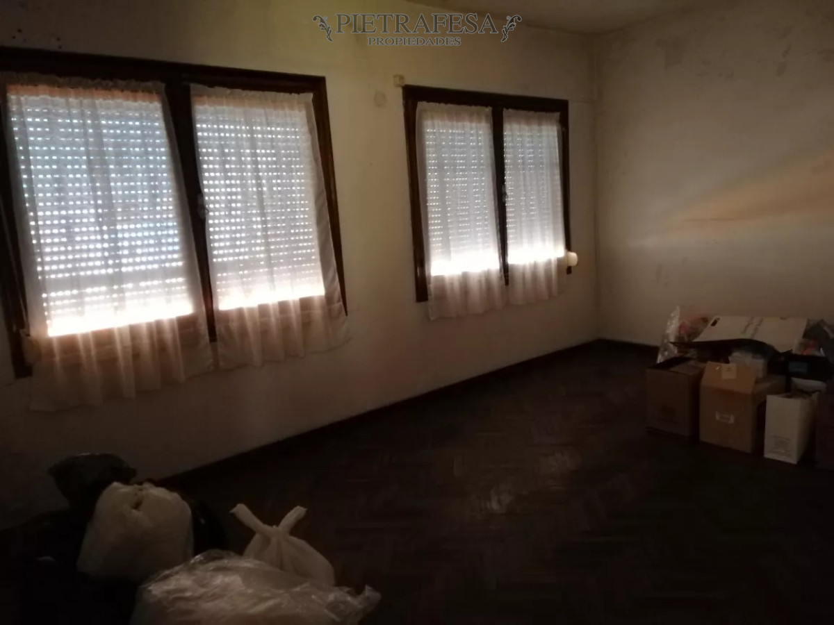 Casa ID.8028 - Casa en venta 2 dormitorios, 2 baños, patio y garaje-Gaboto-Cordón