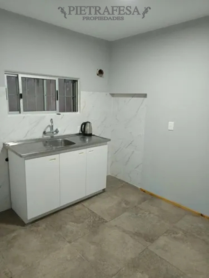 Casa ID.13449 - Casa en alquiler, 2dormitorios, 1baño. Peñarol.