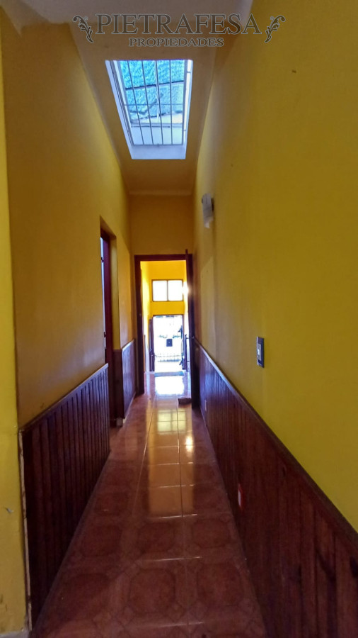 Casa ID.13946 - Casa en venta 1 dormitorio, 1 baño, azotea-La Teja