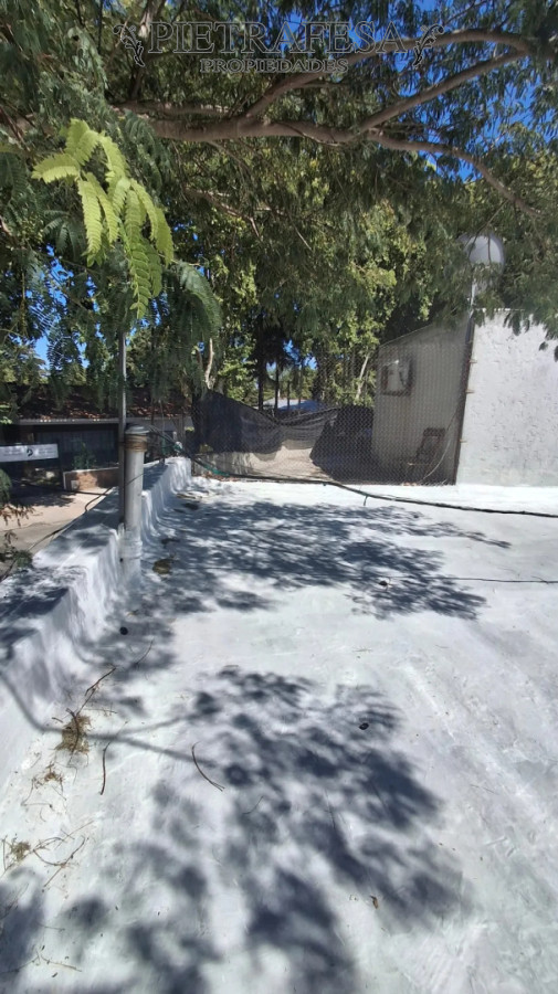 Casa ID.15170 - Casa en alquiler, 2 dormitorios, 1 baño, patio con parrillero, azotea. Prado.