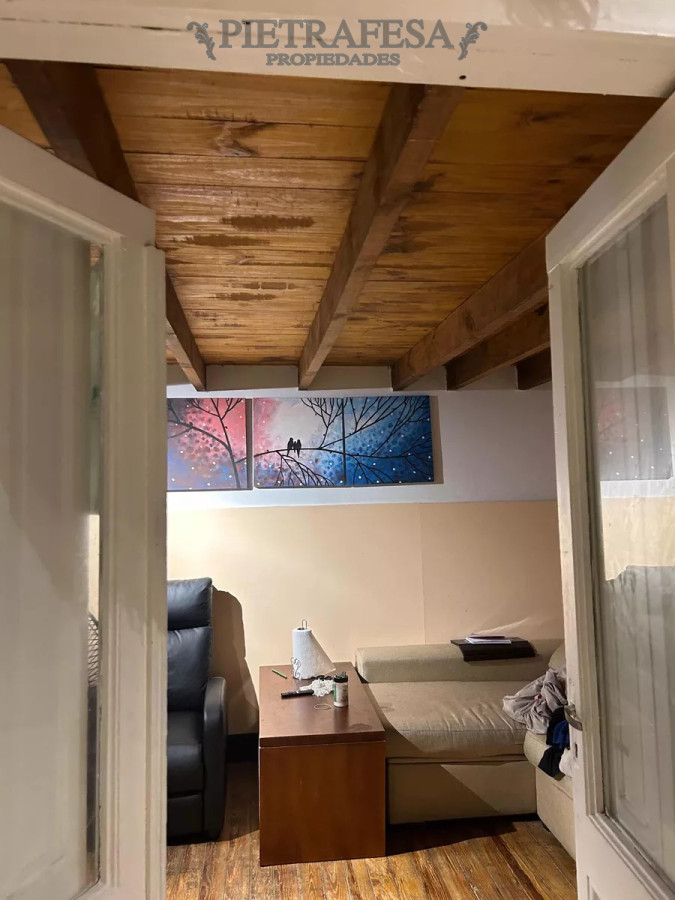 Casa ID.8513 - Casa en venta 5 dormitorios, 1 baño-Canelones- Cordón