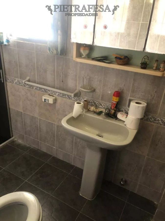 Casa ID.9004 - Casa en venta 4 dormitorios, 3 baños, patio y gje-La Blanqueada