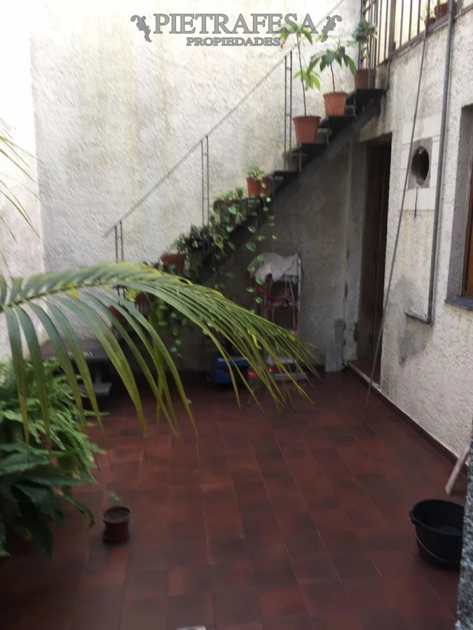 Casa ID.4082 - Casa en venta  3 dormitorios - 4 baños con barbacoa - Cochera - Pablo de Maria - Cordon