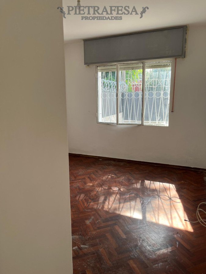 Casa ID.14063 - Casa en venta 2 Dormitorios - Garaje para 2 Autos - Villa Española