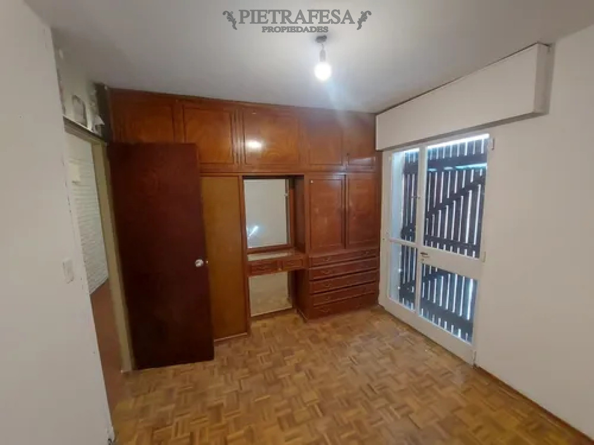 Casa ID.14336 - Casa en venta, 4 dormitorios, 3 baños, patio con parrillero, garaje doble. Puertito del Buceo.
