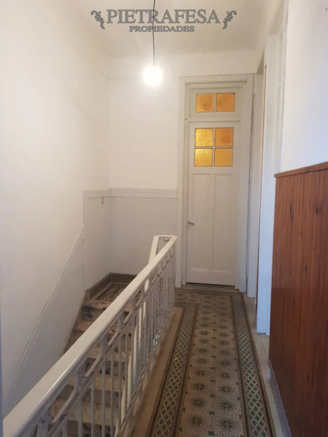 Casa ID.15593 - Casa en alquiler, 2 dormitorios, 1 baño, azotea, cochera. Curva de Maroñas.