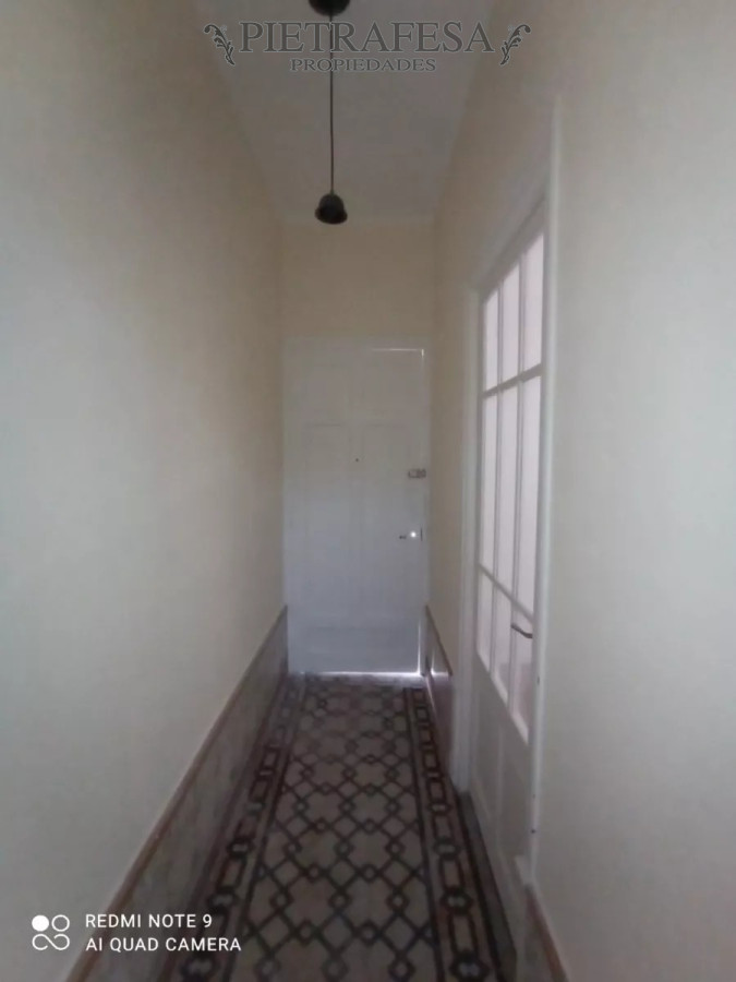 Casa ID.9620 - Casa en venta con renta, 2 dormitorios, 1 baño, patio- Unión.