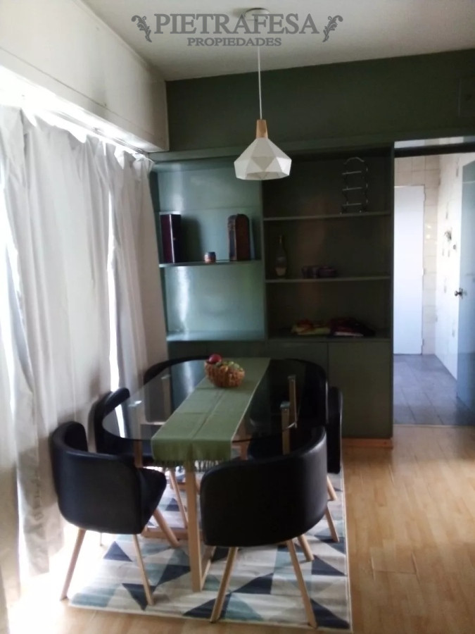 Casa ID.10839 - Casa en alquiler, amoblada, 2 dormitorios, 1 baño, patio, garaje,Punta Gorda.
