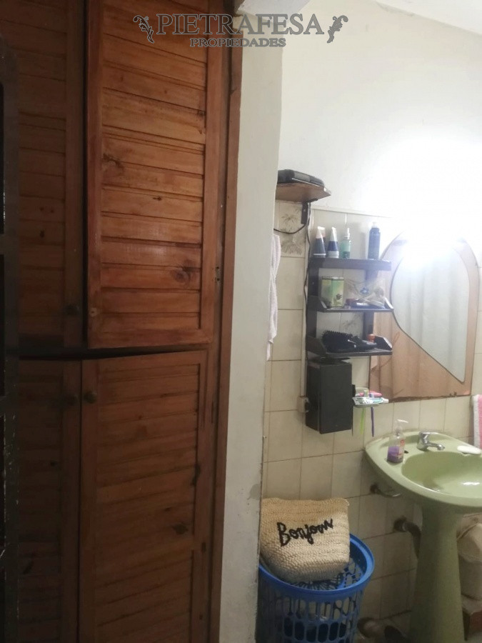 Casa ID.1652 - Casa en venta 2 plantas, 4 dormitorios 2 baños con garaje - Isabela - Brazo Oriental 