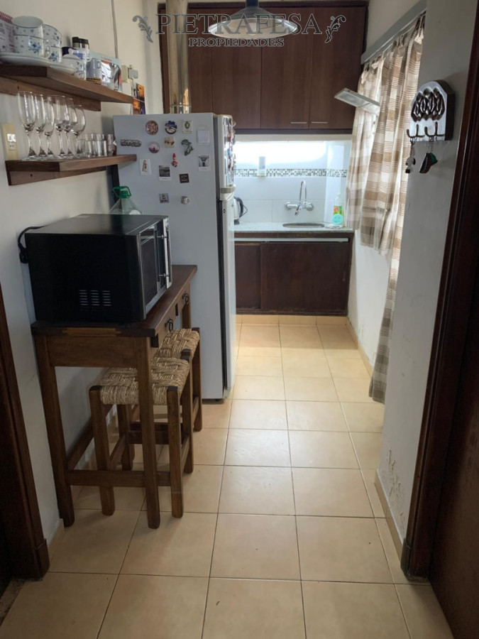 Casa ID.15788 - Casa en venta, 2 dormitorios, 2 baños, patio, garaje. Union.
