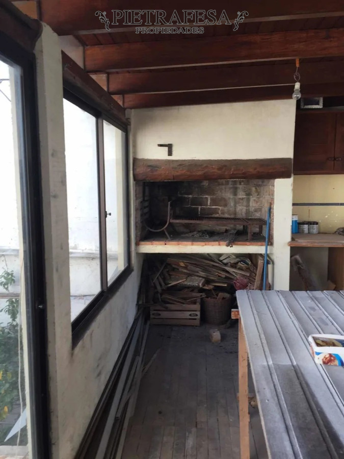 Casa ID.4082 - Casa en venta  3 dormitorios - 4 baños con barbacoa - Cochera - Pablo de Maria - Cordon