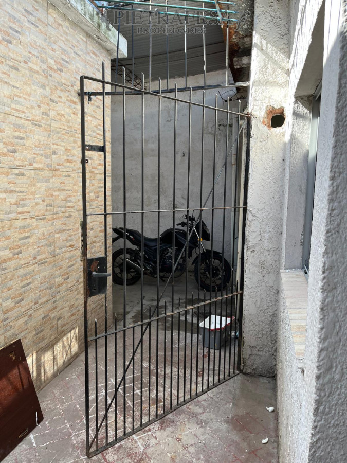 Casa ID.14063 - Casa en venta 2 Dormitorios - Garaje para 2 Autos - Villa Española