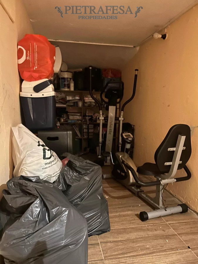 Casa ID.8513 - Casa en venta 5 dormitorios, 1 baño-Canelones- Cordón