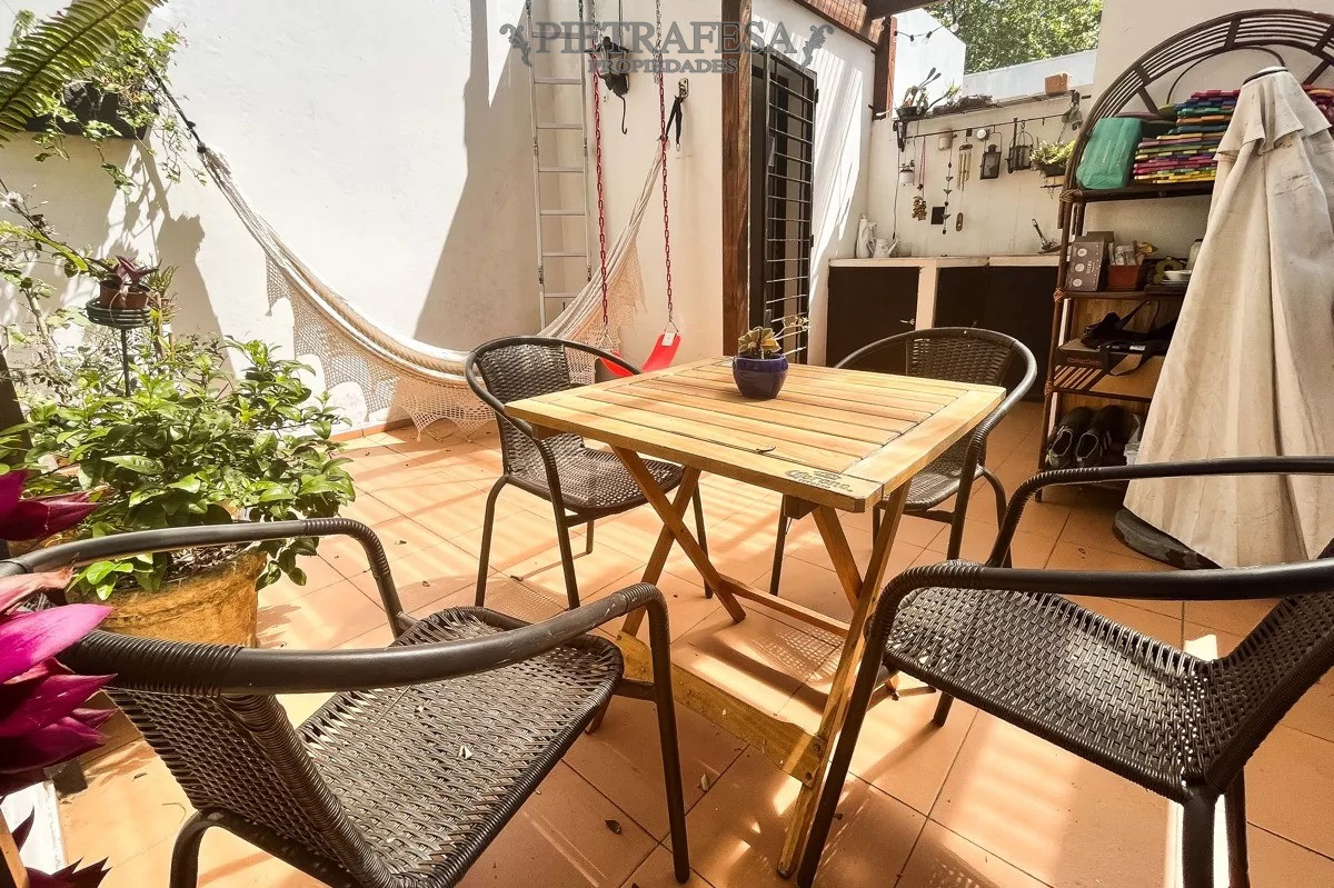 Casa ID.7855 - Casa en venta 3 dormitorios, 2 baños, terraza-Dr. Joaquín Requena-, Parque Rodó