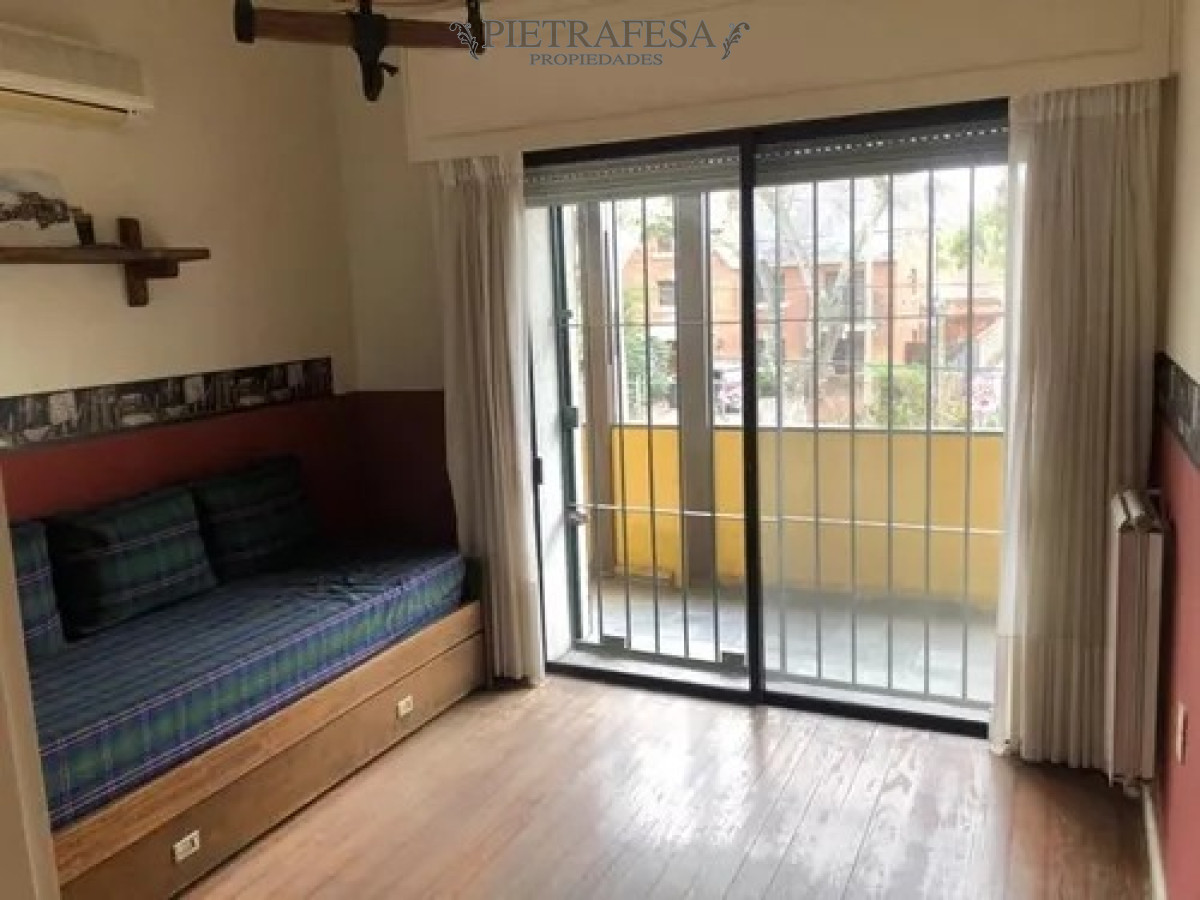 Casa ID.10346 - Casa en venta 5 dormitorios, 8 baños, barbacoa, cochera-Carrasco